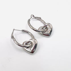 Silver heart earring