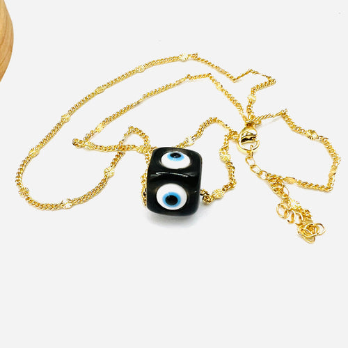 Cubo eye necklace