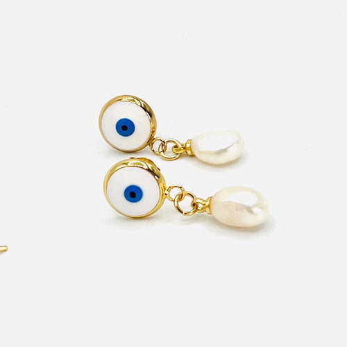 Eye Pearl Earring